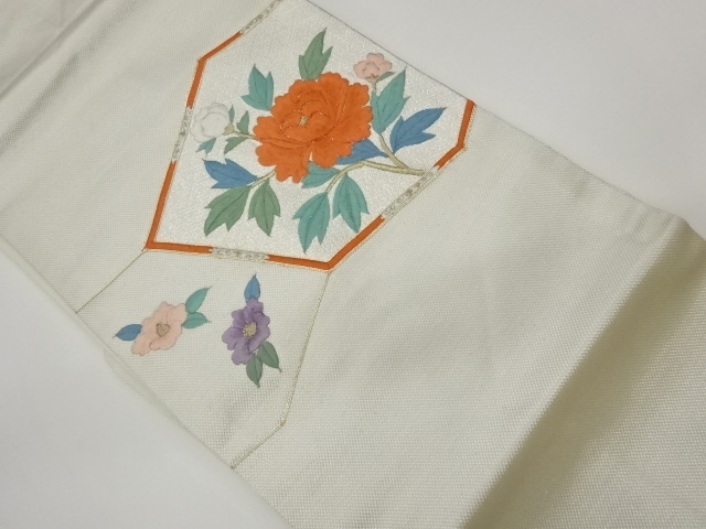 リサイクル　金駒刺繍椿模様名古屋帯